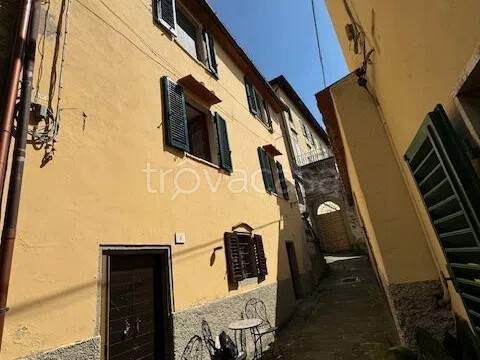 appartamento in vendita a Poppi in zona Sala