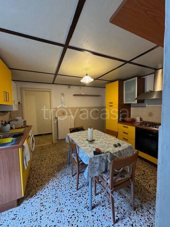 appartamento in vendita a Poppi in zona Ponte a Poppi