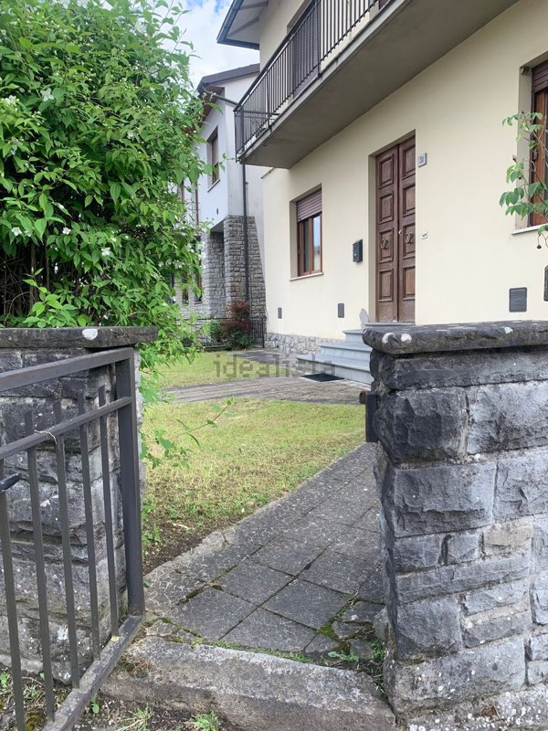 appartamento in vendita a Poppi in zona Ponte a Poppi