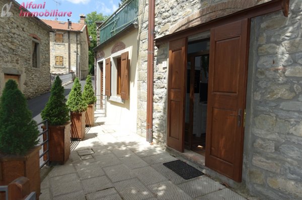 appartamento in vendita a Poppi in zona Moggiona