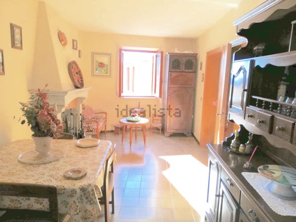 casa indipendente in vendita a Poppi in zona Moggiona
