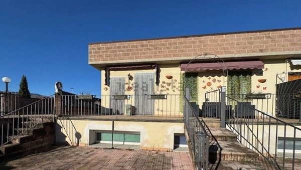 appartamento in vendita a Poppi in zona Ponte a Poppi