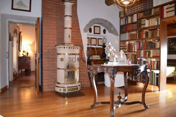 casale in vendita a Poppi