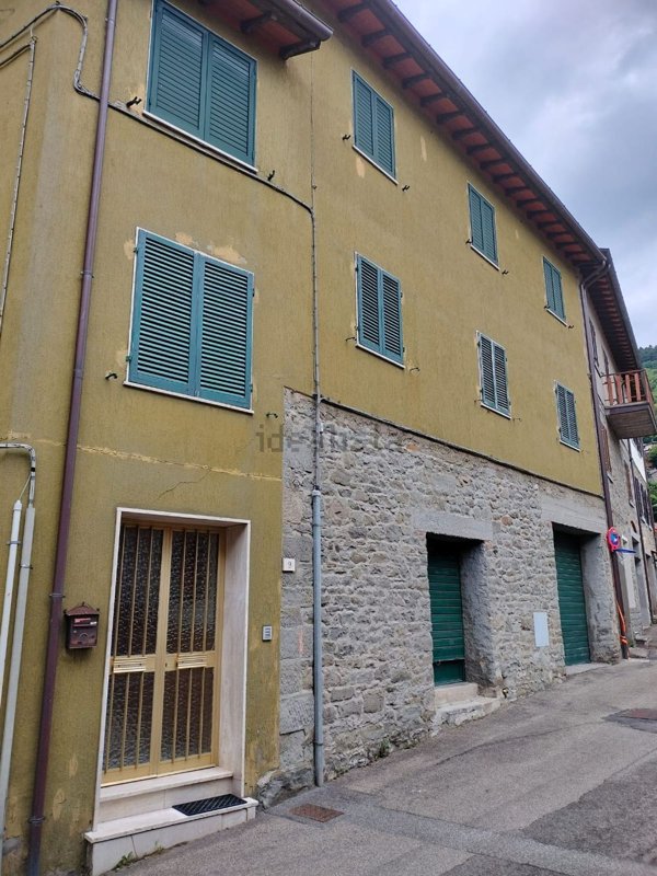 casa indipendente in vendita a Poppi in zona Badia Prataglia