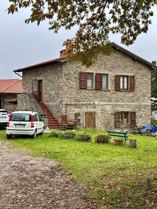 appartamento in vendita a Poppi in zona Badia Prataglia