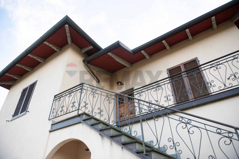 casa indipendente in vendita a Poppi in zona Sala