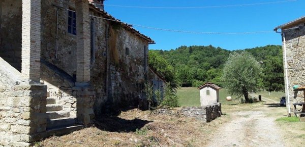 casale in vendita a Poppi in zona Becarino