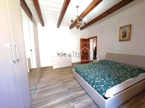 casa indipendente in vendita a Poppi in zona Lierna