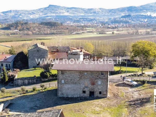 casa indipendente in vendita a Poppi