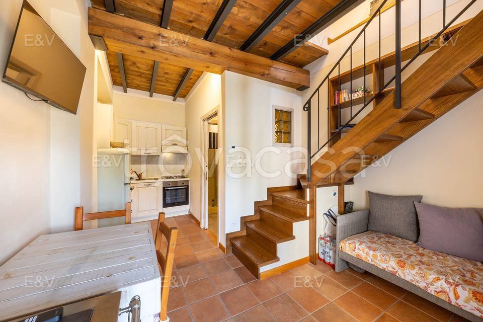 casa indipendente in vendita a Poppi in zona Moggiona