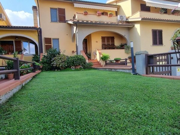 casa indipendente in vendita a San Giovanni Valdarno