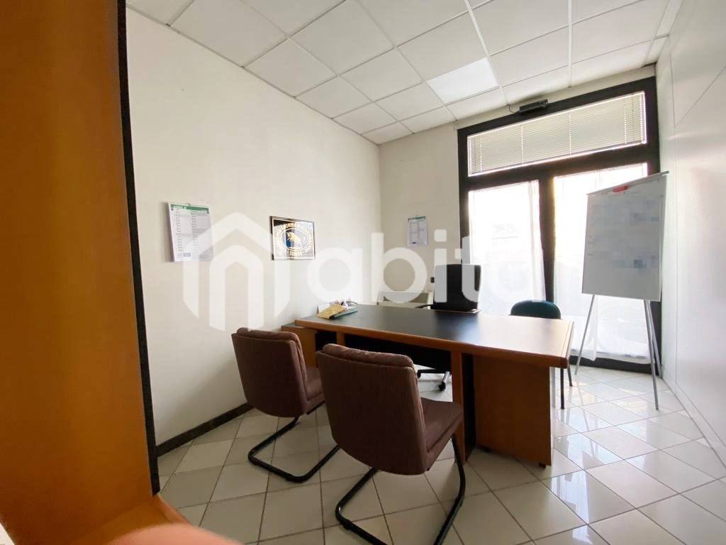 ufficio in vendita a San Giovanni Valdarno