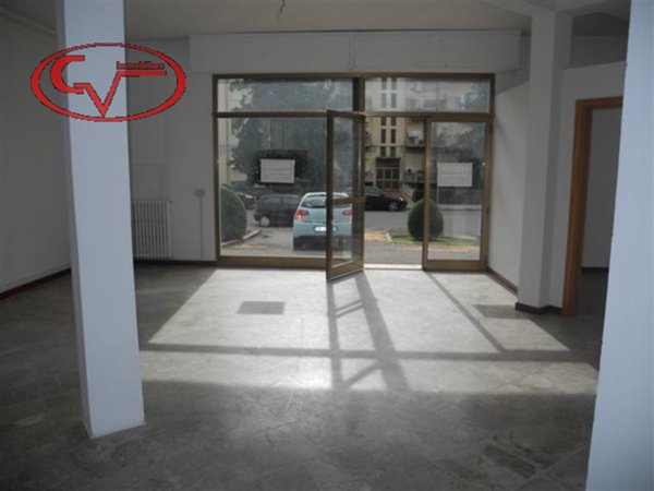 negozio in vendita a San Giovanni Valdarno