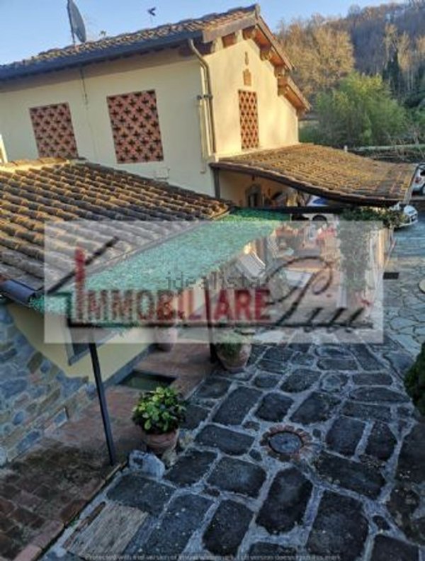 quadrivano in vendita a San Giovanni Valdarno