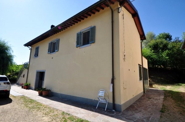 casa indipendente in vendita a San Giovanni Valdarno in zona Montecarlo