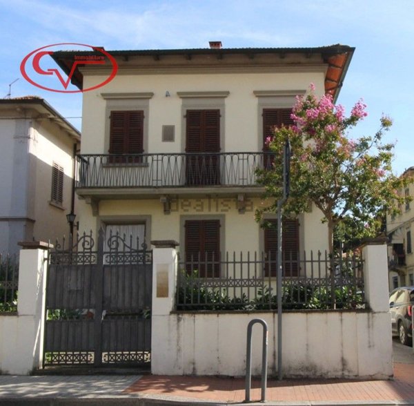 casa indipendente in vendita a San Giovanni Valdarno