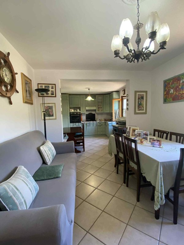 casa indipendente in vendita a San Giovanni Valdarno