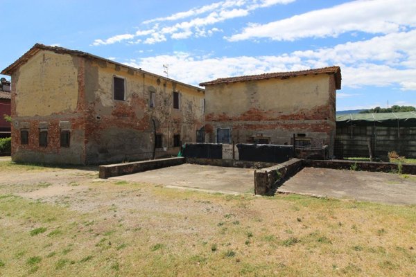 quadrivano in vendita a San Giovanni Valdarno