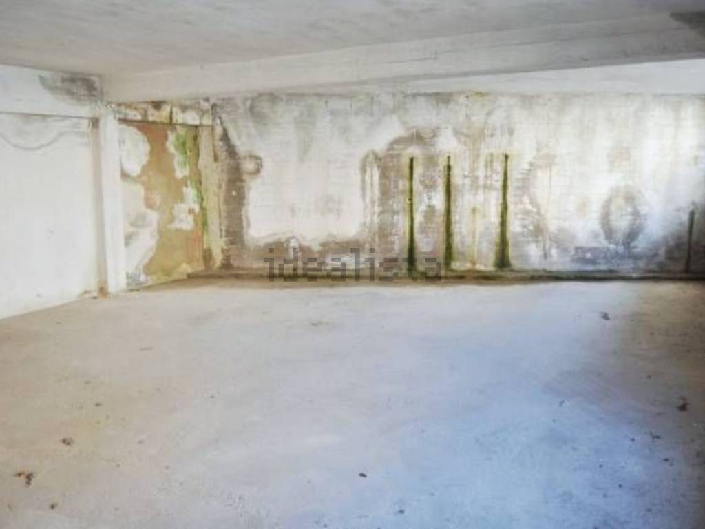 negozio in vendita a San Giovanni Valdarno