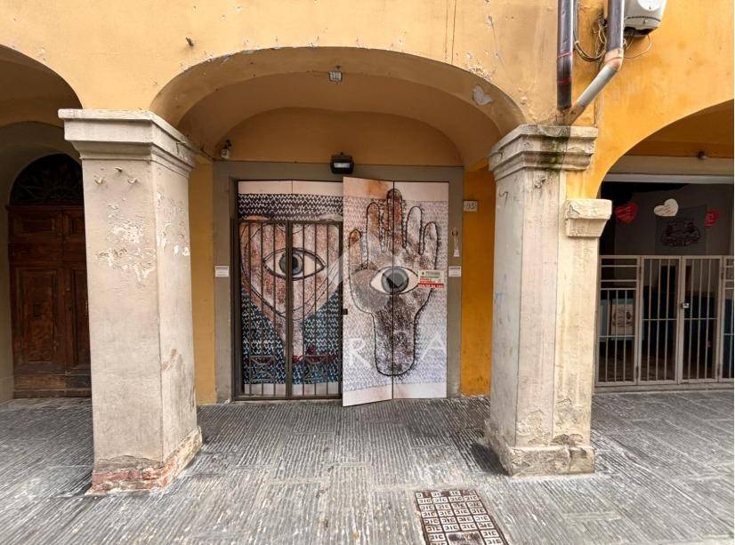 negozio in vendita a San Giovanni Valdarno