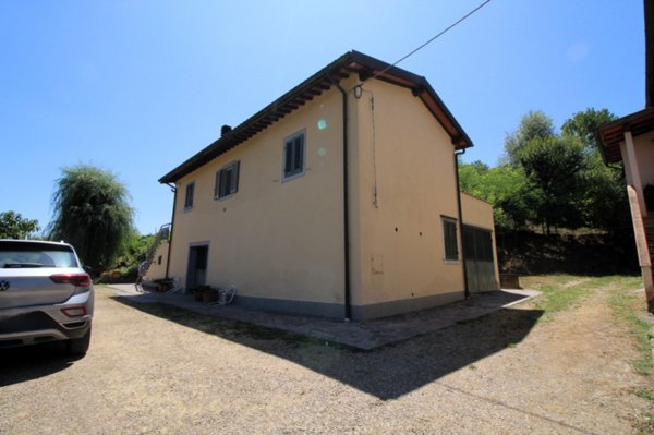 casa indipendente in vendita a San Giovanni Valdarno in zona Montecarlo