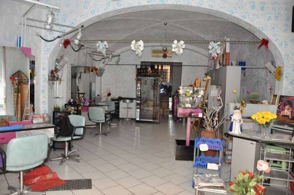 negozio in vendita a San Giovanni Valdarno