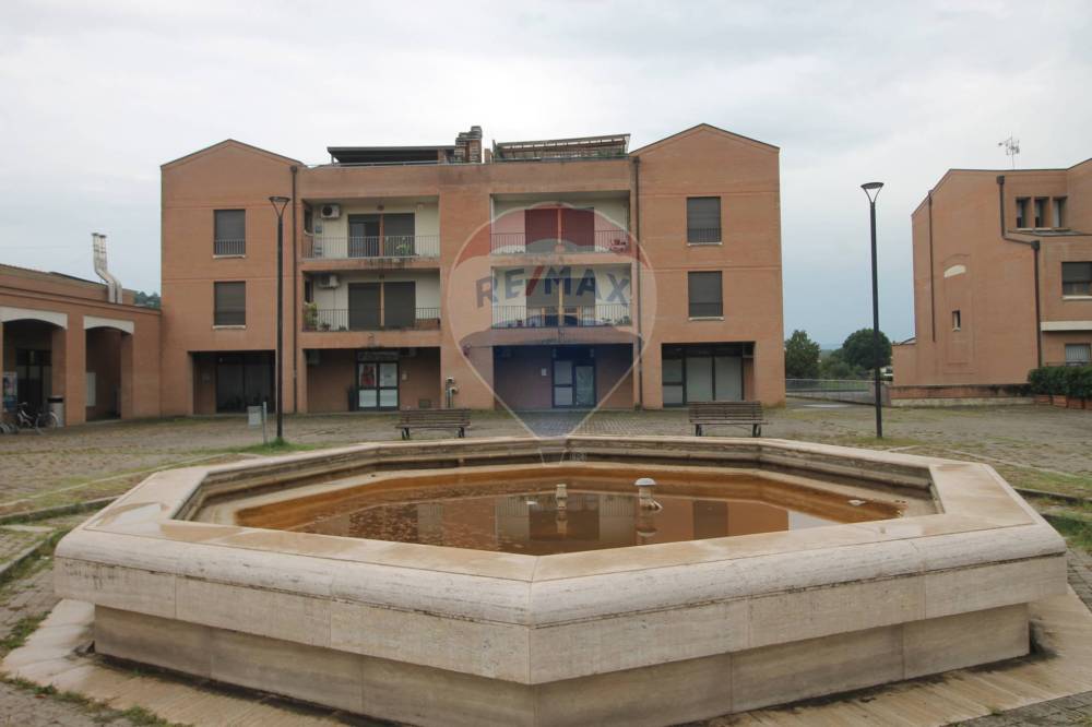 negozio in vendita a San Giovanni Valdarno