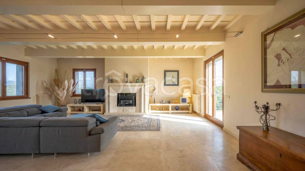 casa indipendente in vendita a San Giovanni Valdarno in zona Montecarlo