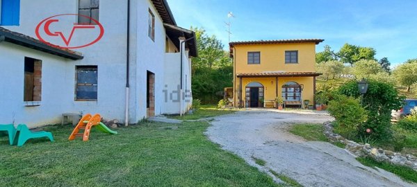 casa indipendente in vendita a San Giovanni Valdarno in zona Montecarlo