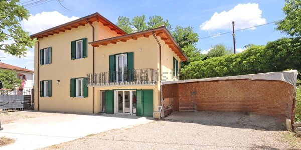 casa indipendente in vendita a San Giovanni Valdarno