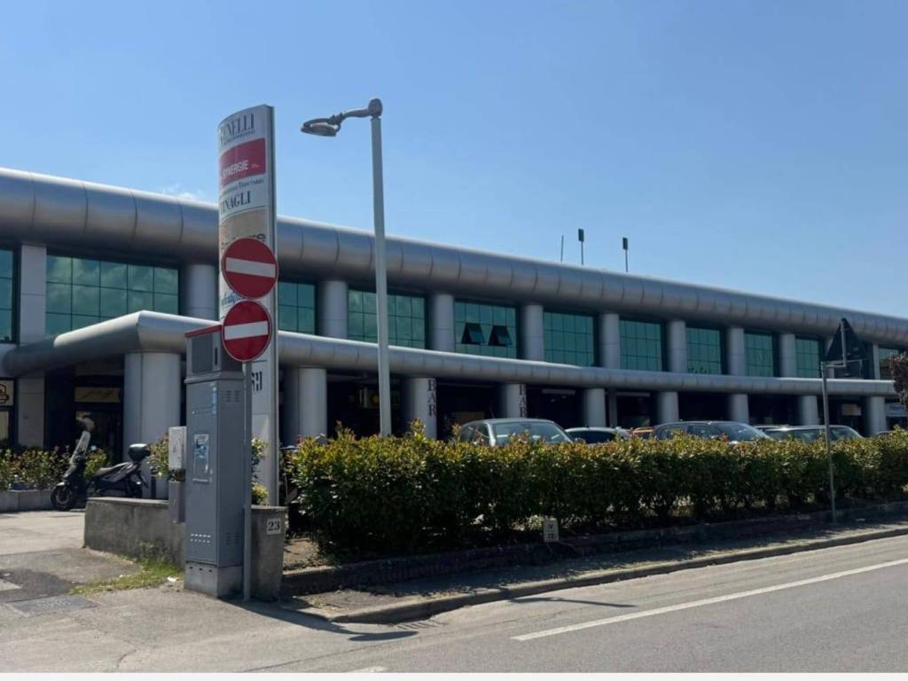 negozio in vendita a San Giovanni Valdarno