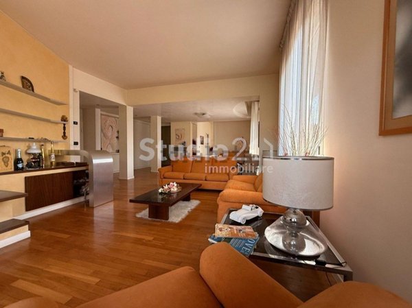 casa indipendente in vendita a San Giovanni Valdarno in zona Badiola-Renacci