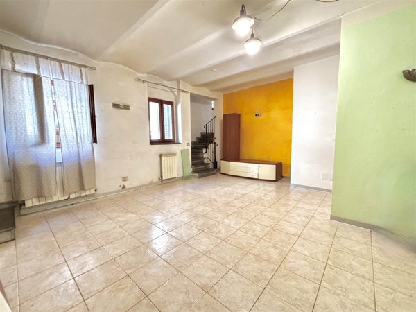 appartamento in vendita a San Giovanni Valdarno in zona Badiola-Renacci