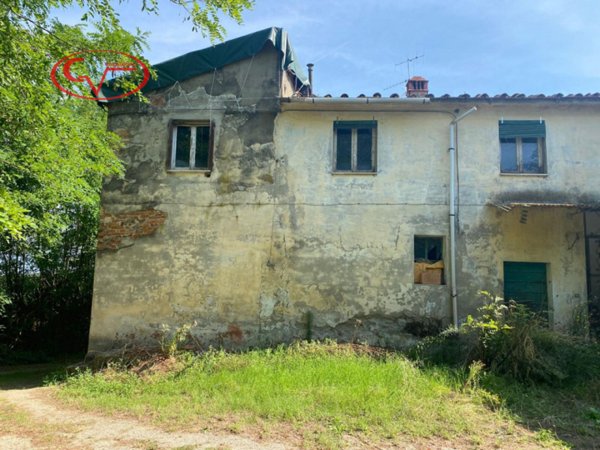 casale in vendita a San Giovanni Valdarno