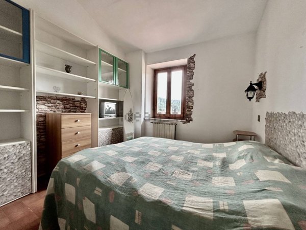 casa semindipendente in vendita a San Giovanni Valdarno in zona Badiola-Renacci