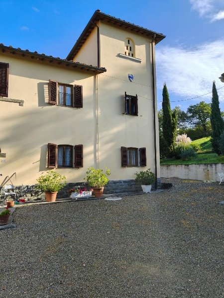 casale in vendita a San Giovanni Valdarno in zona Badiola-Renacci