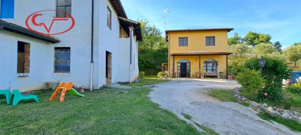 casa indipendente in vendita a San Giovanni Valdarno in zona Montecarlo
