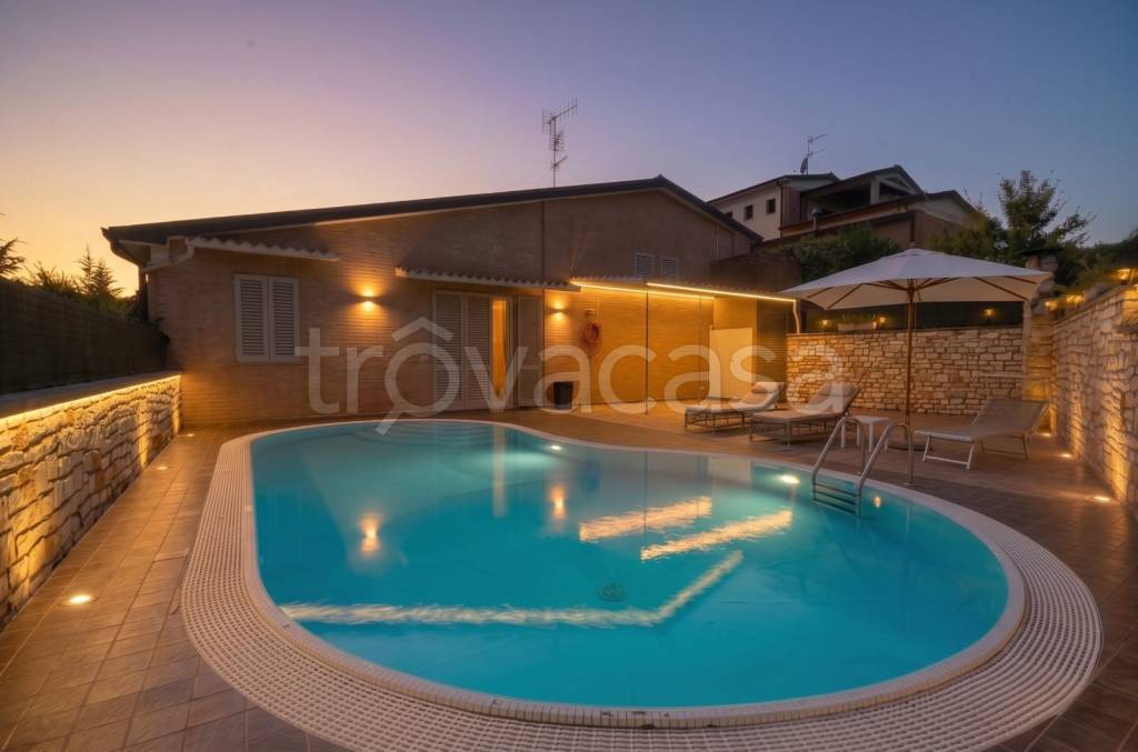 casa indipendente in vendita a San Giovanni Valdarno in zona Badiola-Renacci