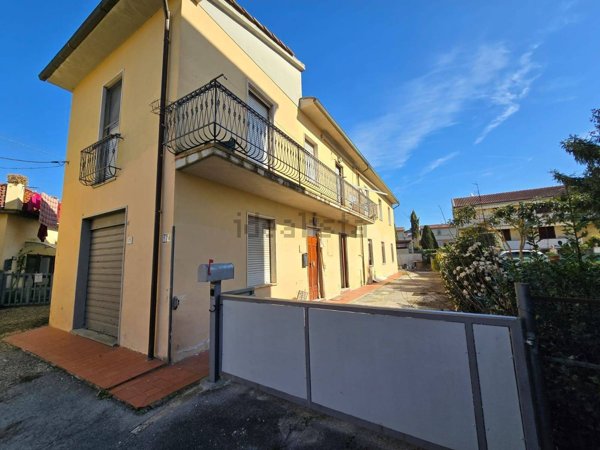 appartamento in vendita a San Giovanni Valdarno in zona Pruneto