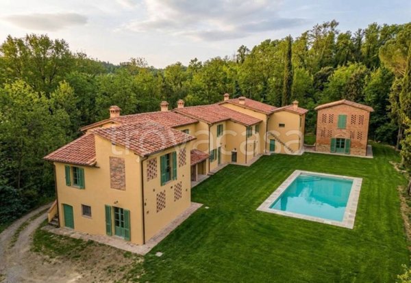 casa indipendente in vendita a San Giovanni Valdarno in zona Montecarlo