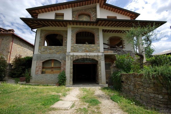 casa indipendente in vendita a Sansepolcro