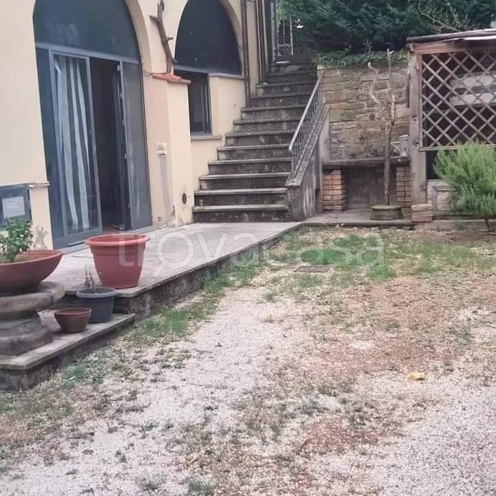 casa indipendente in vendita a Sansepolcro