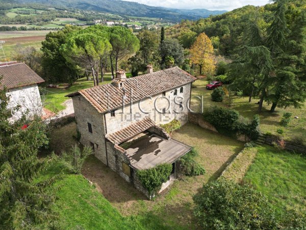 casa indipendente in vendita a Sansepolcro