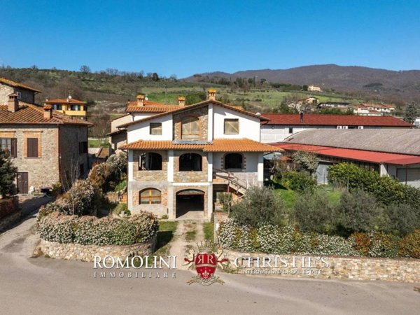 casa indipendente in vendita a Sansepolcro