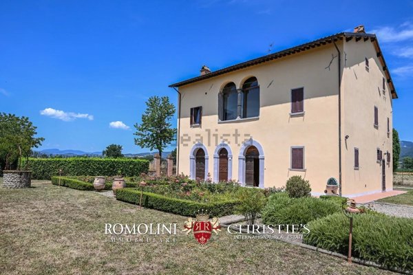 casa indipendente in vendita a Sansepolcro
