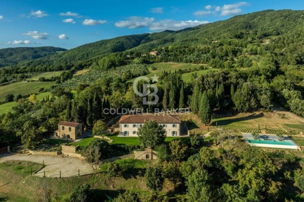 casa indipendente in vendita a Sansepolcro