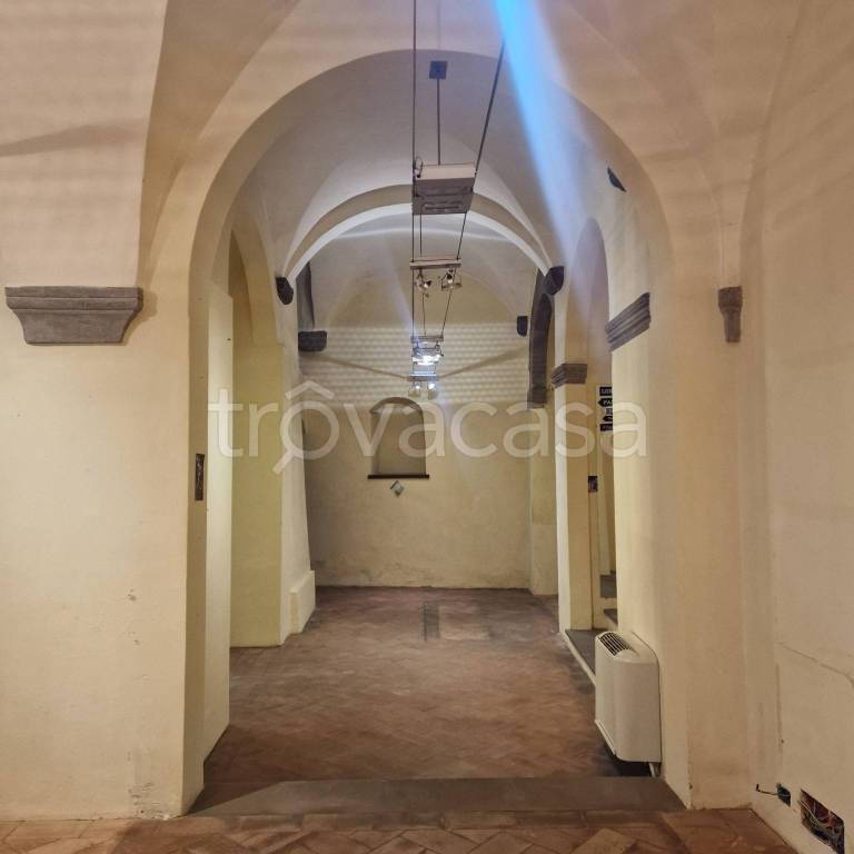 negozio in vendita a Sansepolcro