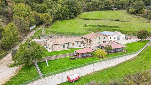 casa indipendente in vendita a Sansepolcro