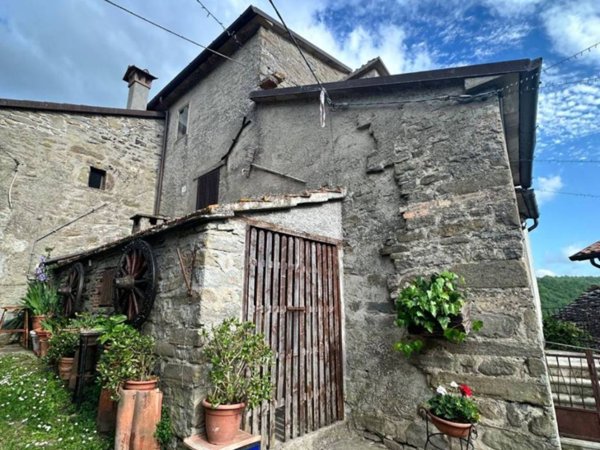 casa indipendente in vendita a Sansepolcro