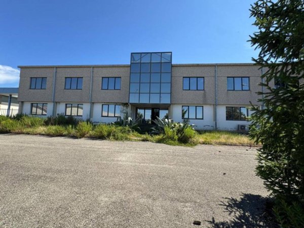 ufficio in vendita a Sansepolcro